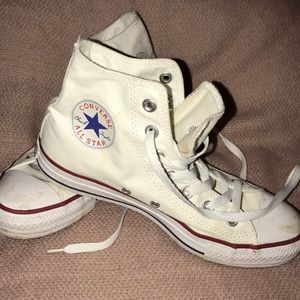 Converse Chuck Taylors size 7